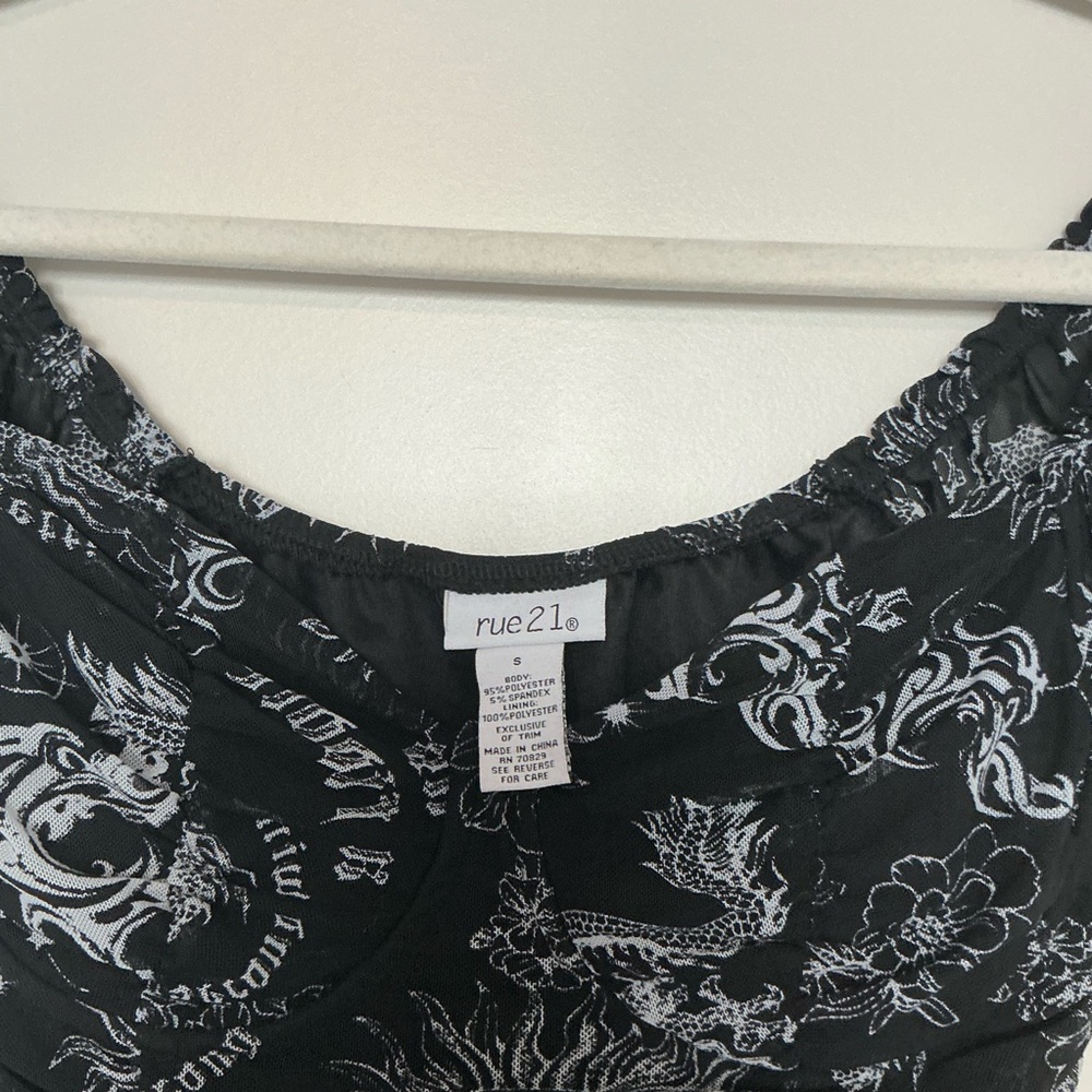 Rue21 Black and White Mesh Solar System Off the Shoulder Cropped Top - Picture 3 of 3